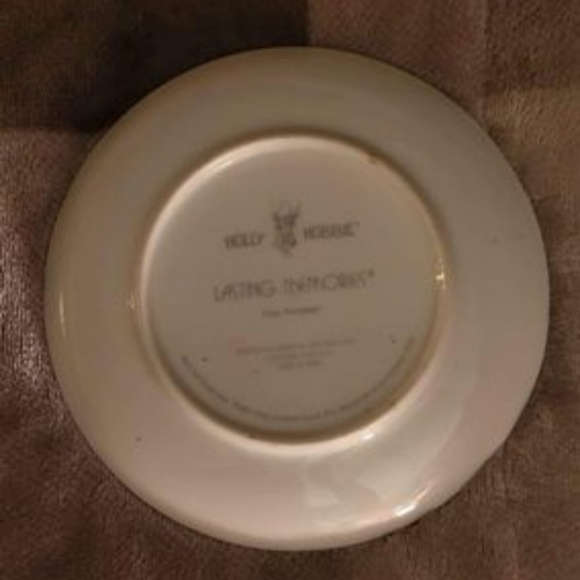 SALE. SMALL HOLLY HOBBIE, LASTING MEMORIES, FINE PORCELAIN. ☆ 3 For $25☆ - Picture 2 of 3